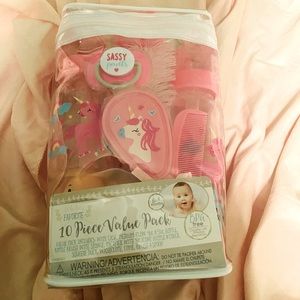 Babygirl starter gift set!